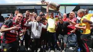 Bolsonaro recibió a Flamengo, el Campeón de América