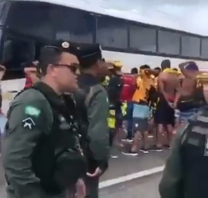 Brasil: Justicia ordenó levantar los bloqueos policiales contra los votantes de Lula - ADN Digital