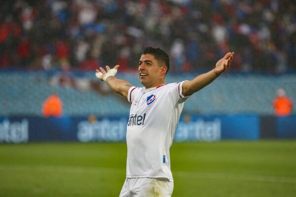 Diario HOY | Suárez y Gigliotti le dan a Nacional el Campeonato Uruguayo