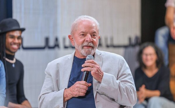 Lula es electo presidente de Brasil