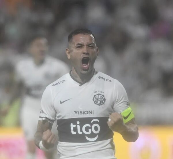 Olimpia vs. 12 de Octubre: El Decano cumple con el “pronóstico” y sube a la cima - Olimpia - ABC Color