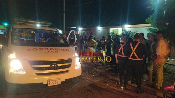 Arrojan a una mujer desde el interior de un automóvil - Radio Imperio