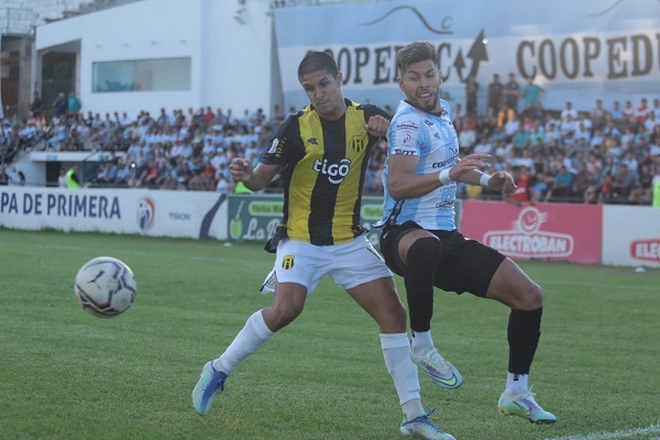 Guaireña supera con lo justo a Guaraní - Paraguaype.com
