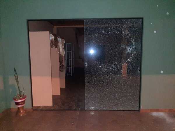 SAN PEDRO DEL PNA.: DISPARAN CONTRA UNA VIVIENDA CON AL MENOS 12 TIROS