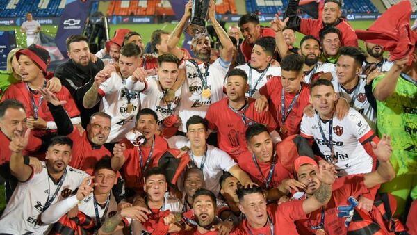 El descendido Patronato hace historia y conquista la Copa Argentina