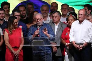 Elecciones Brasil: Lula vuelve al poder derrotando a un Bolsonaro que guarda silencio - San Lorenzo Hoy