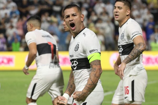 El Decano sigue firme en la pelea por el título | OnLivePy