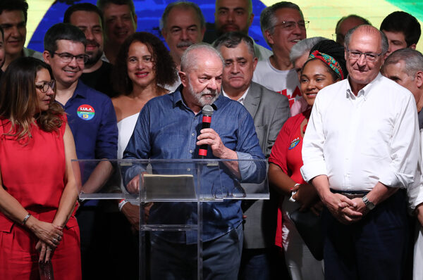 La Bolsa de Sao Paulo cae un 2,1 % en la apertura tras la victoria de Lula - MarketData