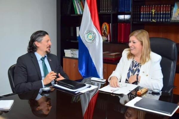 Sandra Quiñonez se reunió con el Coordinador Anticorrupción de Estados Unidos