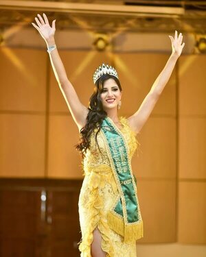 Fiorella Zaracho es la nueva Reina Mundial de las Américas y el Caribe - Gente - ABC Color