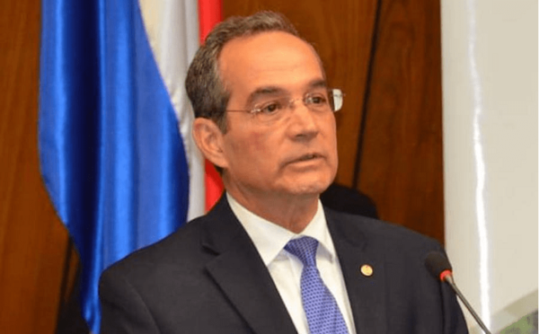 Martín Burt: «Paraguay no debe regalar su energía al Brasil»