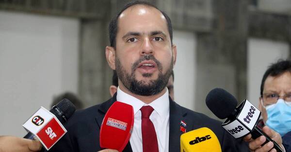 La Nación / TEP anuncia uso de más de 7.500 máquinas de votación para las internas