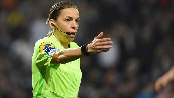 Stéphanie Frappart arbitrará en el Bernabéu - El Independiente