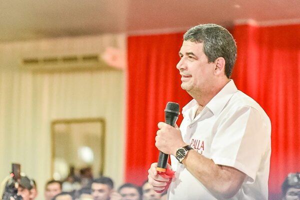Mario Abdo Benítez dice que, Hugo Velázquez debería dimitir y niega que cogobiernen - Revista PLUS