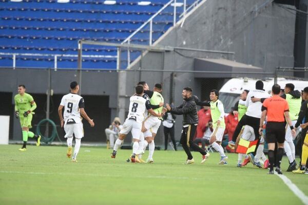 Tacuary da la nota en Sajonia derrotando a Nacional
