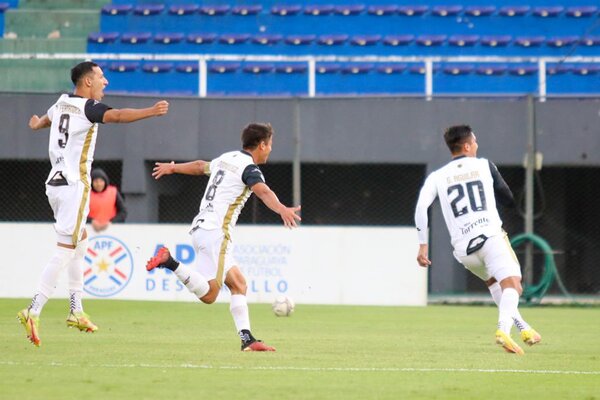 Diario HOY | ¡Tacuary bajó a Nacional de la punta!