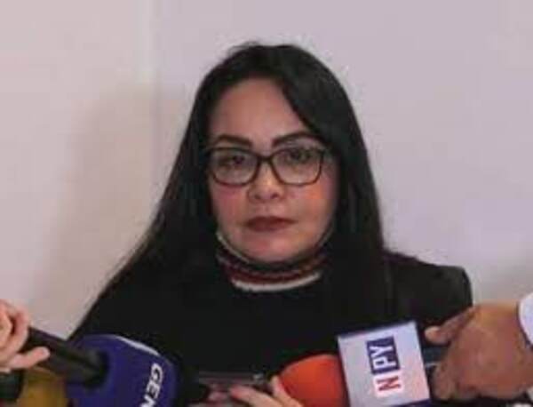 Funcionaria penitenciaria ratifica sus dichos tras prestar declaración ante Fiscalía