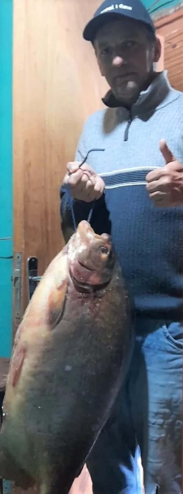 Crecida del río Paraná favorece captura de peces de gran tamaño - Nacionales - ABC Color