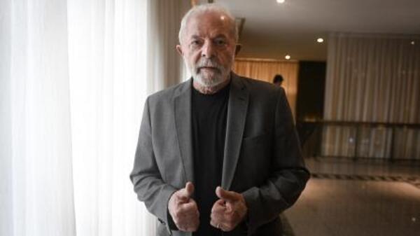 Lula ya se muestra como presidente y Bolsonaro sigue sin admitir su derrota