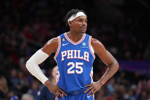 Diario HOY | NBA sanciona a Sixers por negociar fichajes antes de inicio del mercado