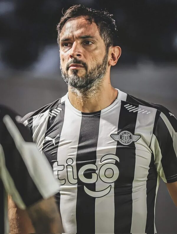 Roque, con las puertas abiertas en Olimpia - Fútbol - ABC Color