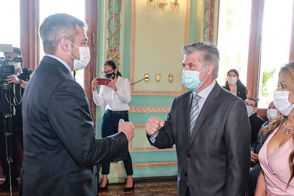 “Por hoy sigue”, dice Mario Abdo sobre el ministro del Interior | 1000 Noticias