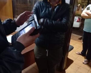 Detienen a un conductor de vehículo por negarse a realizar prueba de alcotest – Diario TNPRESS