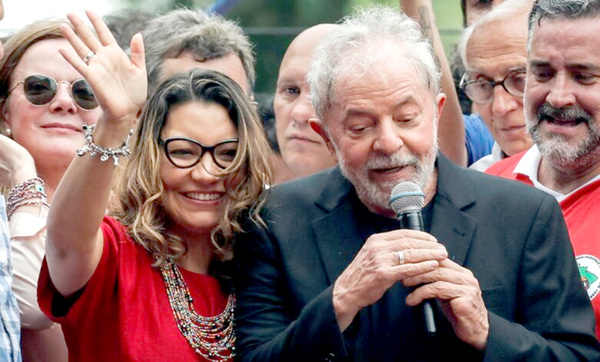 En Alto Paraná, el Frente Guasu celebra victoria de “Lula” en Brasil - La Clave