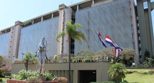 BCP mantiene proyección de crecimiento económico de 0,2% para este año