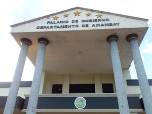 Gobernación realiza obras en 26 escuelas del departamento - Radio Imperio