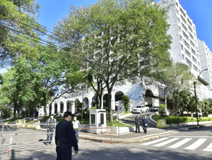 Falsa alarma: la FOPE no encontró bombas en el Palacio de Justicia · Radio Monumental 1080 AM