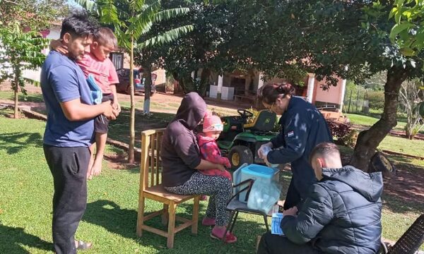 Intensifican campaña de vacunación en Presidente Franco