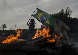 Sube la tensión en Brasil: Policía detecta autoconvocatoria de bolsonaristas en la Plaza de los Tres Poderes - Mundo - ABC Color