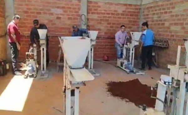 CDE: Ladrillos ecológicos para construir 13 viviendas desde enero