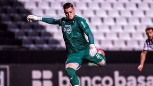 Lo que dijo Chiqui Arce por el penal fallado por Jean Fernandes