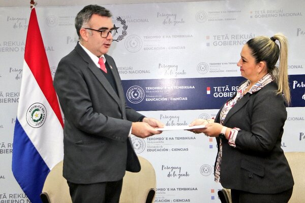 Zulma Morales asume como nueva viceministra de Culto en el MEC - .::Agencia IP::.
