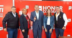 La Nación / Nuevos pases a Honor Colorado demuestran la fuerza y confianza que posee el movimiento, afirman