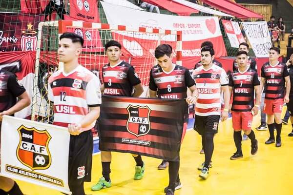 Cita de hoy es en polideportivo municipal de Presidente Franco - La Clave