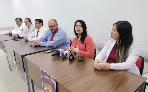 Madre de estudiante brasileño desaparecido cree que pronto habrá novedades sobre su paradero - Megacadena — Últimas Noticias de Paraguay