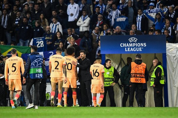 Atlético Madrid cayó ante el Porto y quedó fuera de toda competencia europea