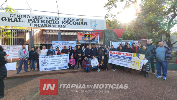 PADRES “NO DAN BRAZO A TORCER” ANTE LA TRANSFORMACIÓN EDUCATIVA