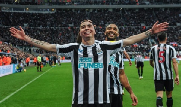 Almirón con sus seis goles, lo mejor de octubre para el Newcastle - Paraguaype.com