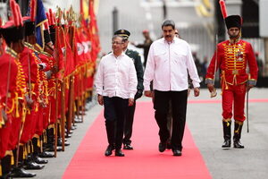 Petro y Maduro firman acuerdos moderados y simbólicos en su primer encuentro - MarketData