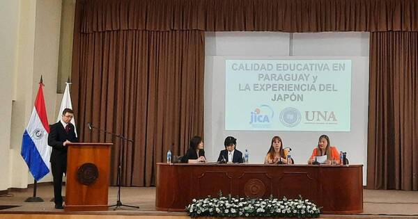 La Nación / Japón aporta experiencia a la formación docente