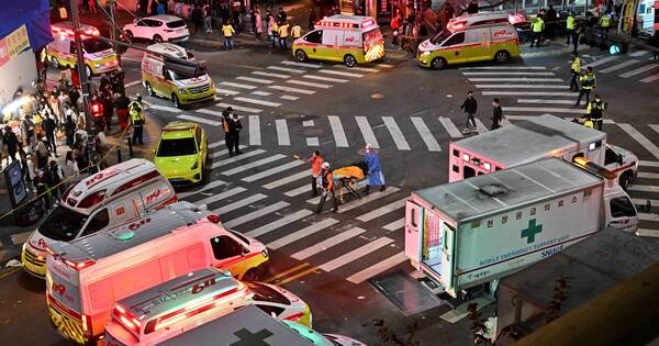 La Nación / Tragedia en Seúl: allanan comisarías tras la “insolvente” respuesta a la estampida de Halloween
