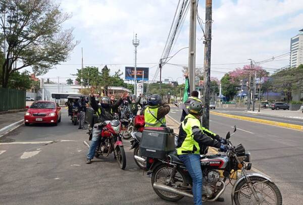Diario HOY | Motodeliverys cuestionan que regulación del casco será un golpe al bolsillo