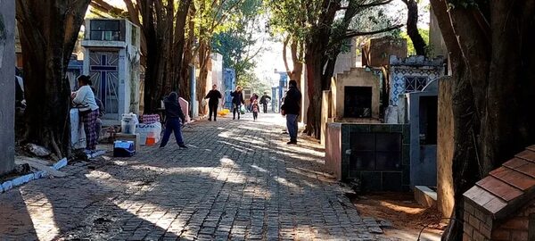 Día de los Difuntos: cementerios esperan a gran cantidad de visitantes - Nacionales - ABC Color