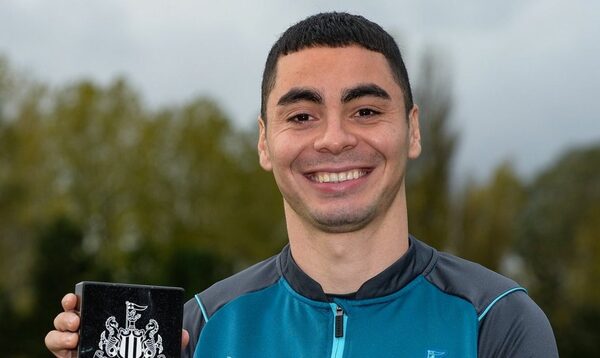 El galardón que se llevó Miguel Almirón por su espectacular mes con el Newcastle
