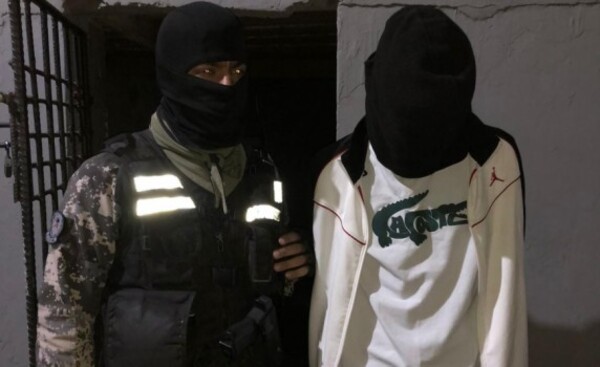 Adolescente de 16 años detenido por asalto a conductor de Bolt