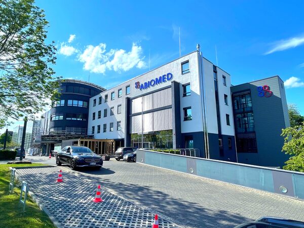 Johnson & Johnson compra Abiomed por 16.600 millones de dólares - Revista PLUS